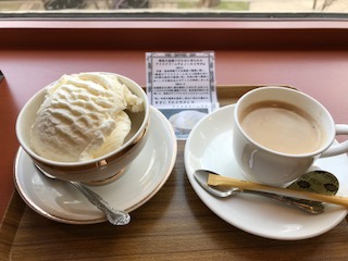 椎名林檎　ひょっとしてレコ発　カップアンドソーサー 椎名林檎のライブグッズを出張買取いたしました｜富嶽と女